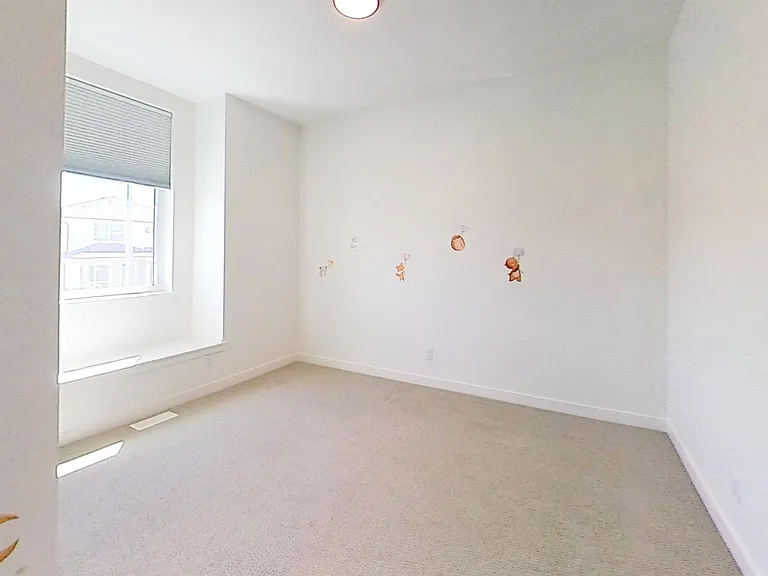 196XX 75th Ave — Photo 17
