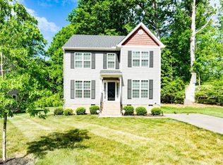 1424 Twilight Ln, North Chesterfield, VA 23235