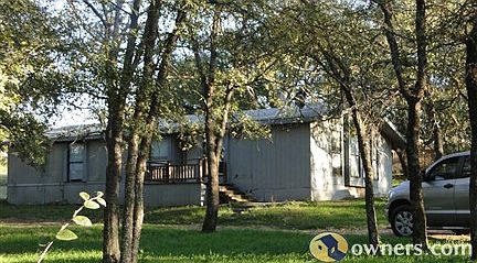 1st image of 111 Green Oaks Ln