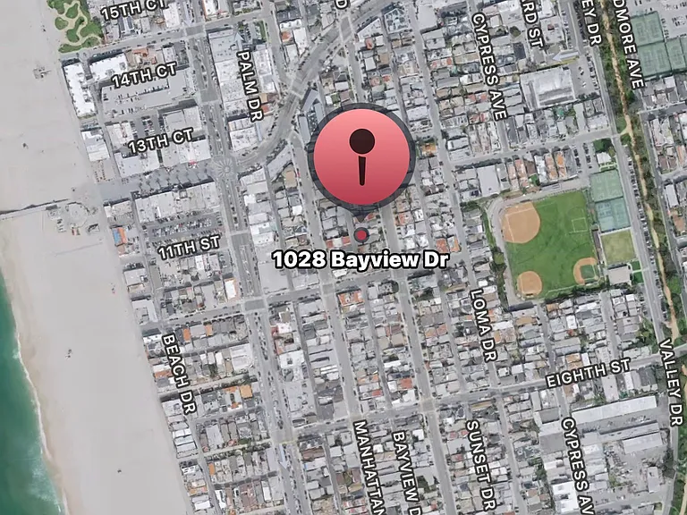 1028 Bayview Dr — Photo 18