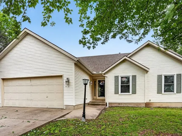 417 N Cherry St, Gardner, KS 66030