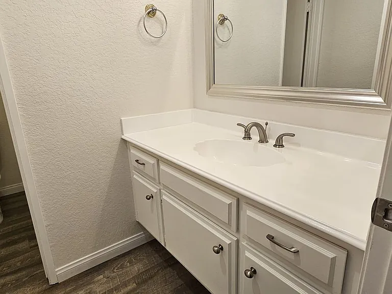 26032 Dundee Dr — Photo 25