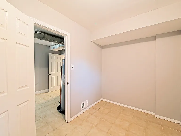3334 Webley Ct — Photo 13