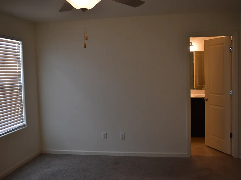 4508 Lindsey Ln — Photo 20