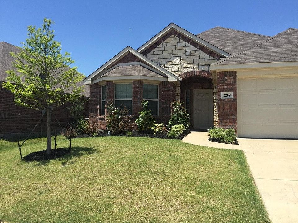 1st image of 2209 Eppright Dr