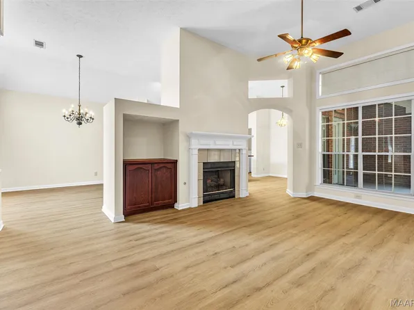 2638 Queens Hollow Ct, Montgomery, AL 36117