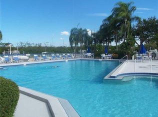 11450 Harbor Way APT 5005, Largo, FL 33774