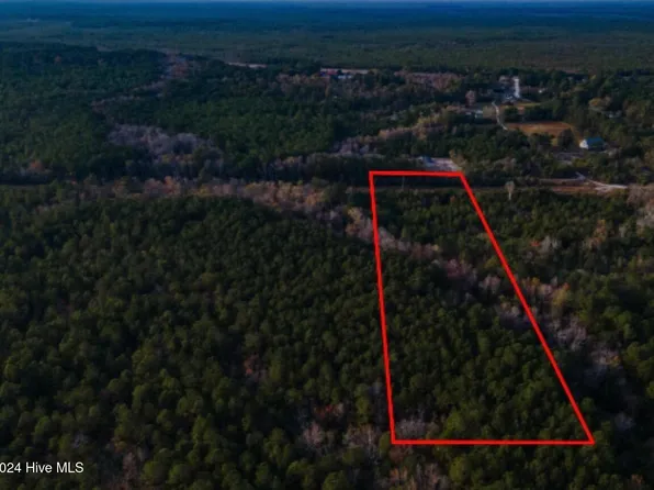 8 Hardison Drive, Hampstead, NC 28443