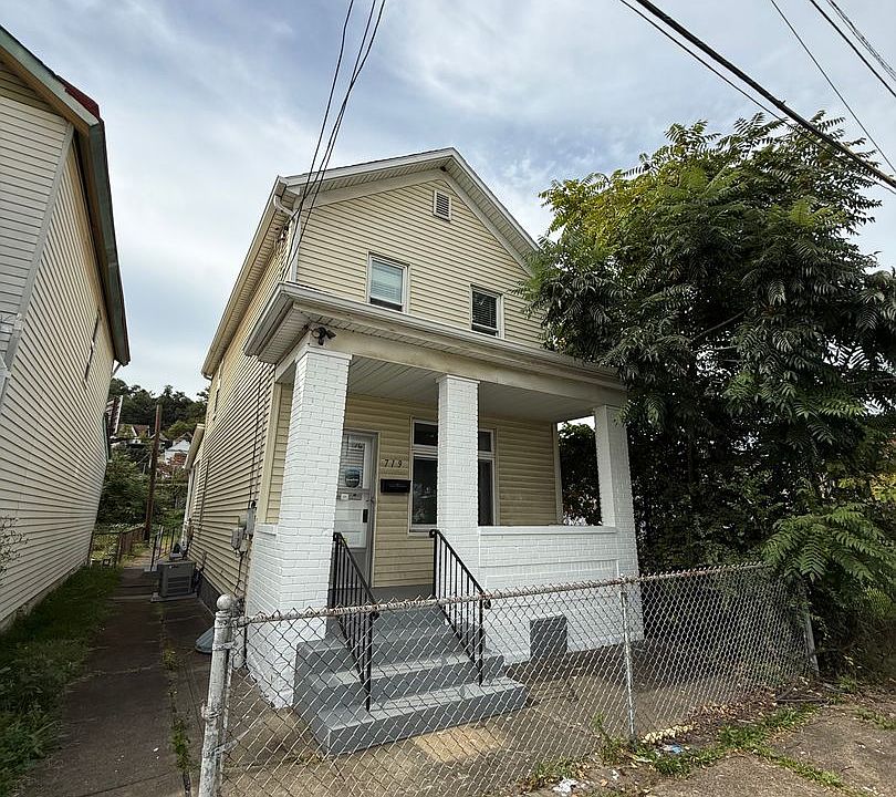 1st image of 719 Harriet St