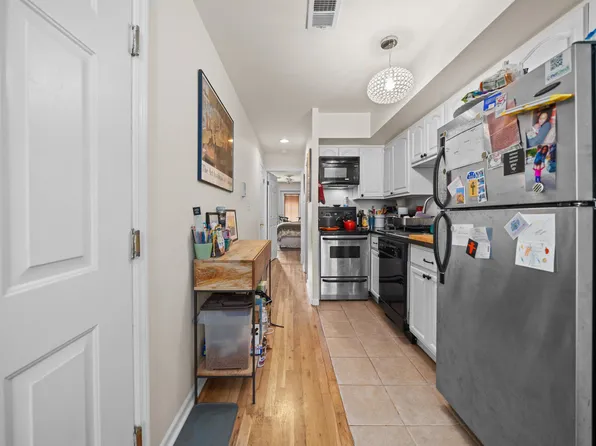 308 Monroe Street image 5 of 18