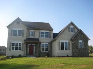 977 Buckwalter Rd, Lititz, PA 17543
