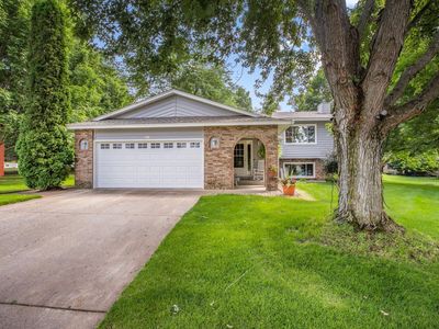 826 W Meadow Ct, Sartell, MN, 56377