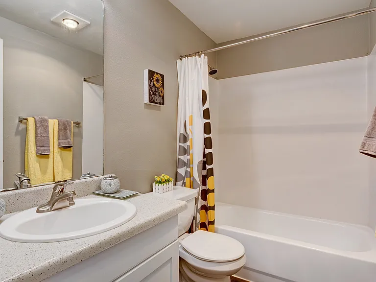 The Stinson Apartment Homes — Photo 25