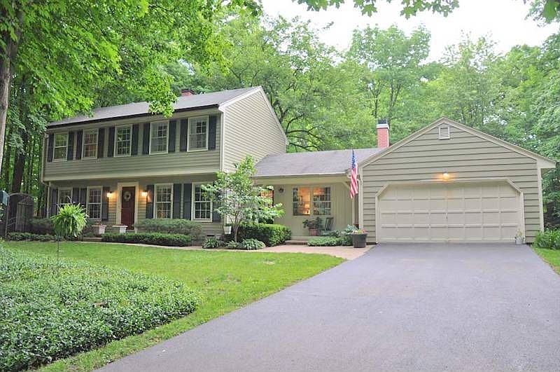 2S925 Shagbark Dr, Batavia, IL 60510 Zillow