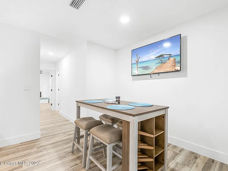 401 Sunrise Dr #A — Photo 10