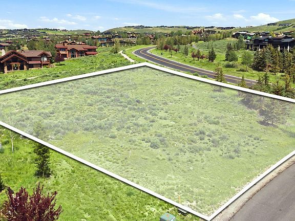 3rd image of 1930 Saddlehorn Dr