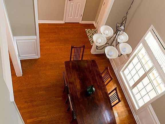 3rd image of 338 Westhill Dr