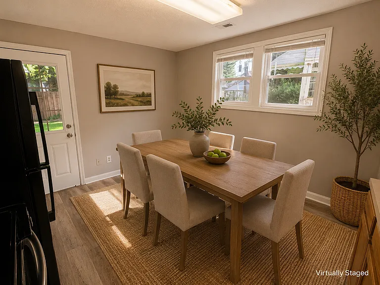 1307 E Market St #1 — Photo 6