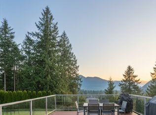 2159 Kirkstone Rd #1, North Vancouver, BC V7J 3N3
