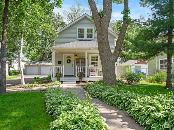 2136 1st St, White Bear Lake, MN 55110