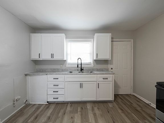 3rd image of 4105 Broyles Ave SW APT G
