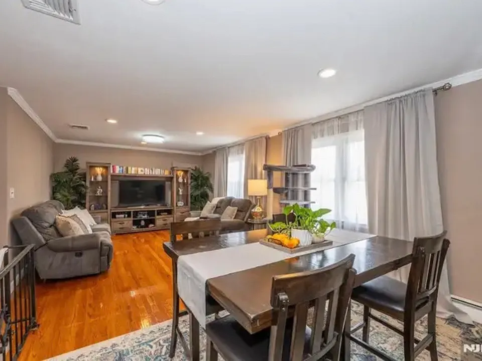 235 Elm Ave #1