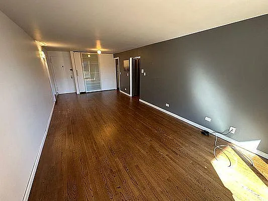 13635 Maple Ave #7B — Photo 3