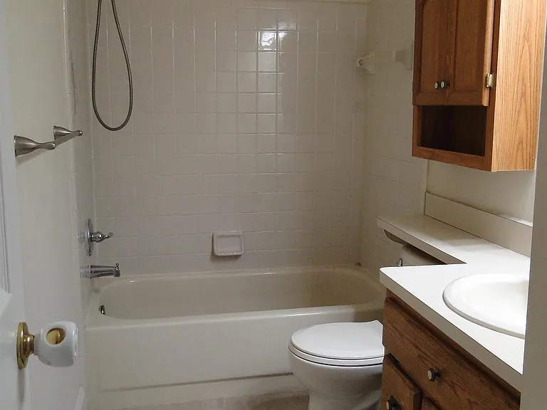 29842 Utica Rd — Photo 25