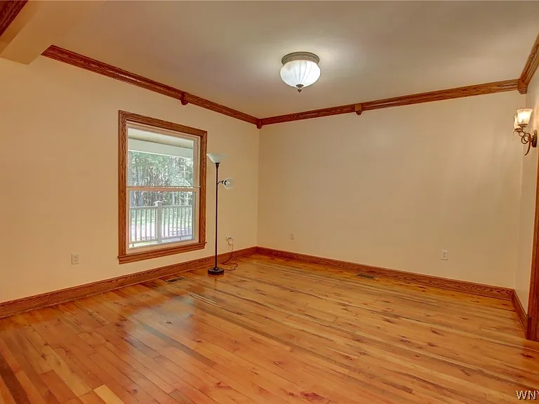 5880 Draudt Rd — Photo 11