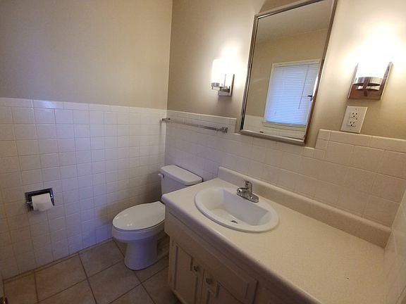 4th image of 5615 Seger Ct