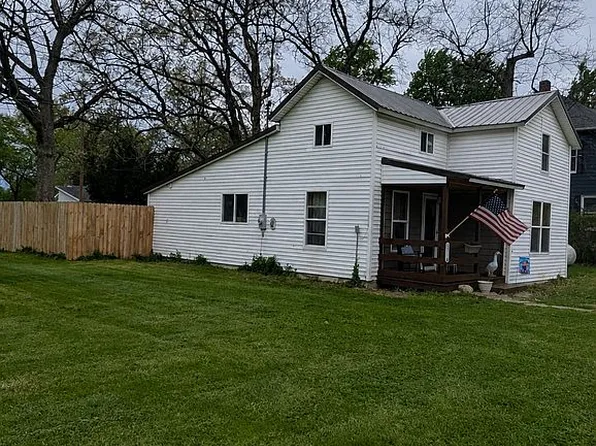 316 N 1st St, Oakwood, OH 45873