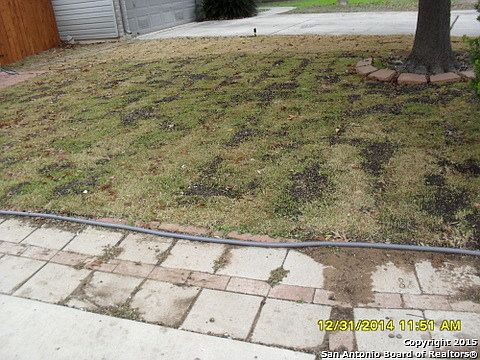 3rd image of 8039 Hilltop Crst