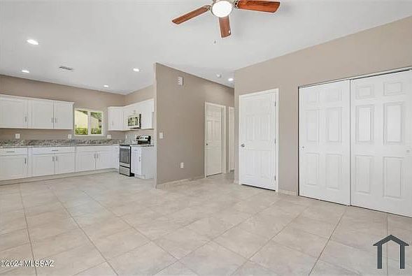 1st image of 3819 S 16th Ave #1