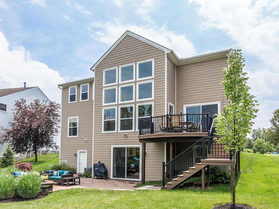 1st image of 7815 Vinmar Way