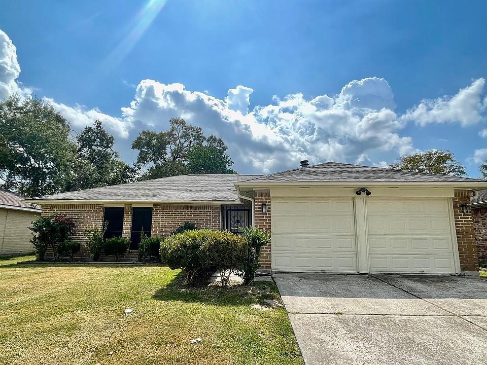 1st image of 13410 Natasha Ln