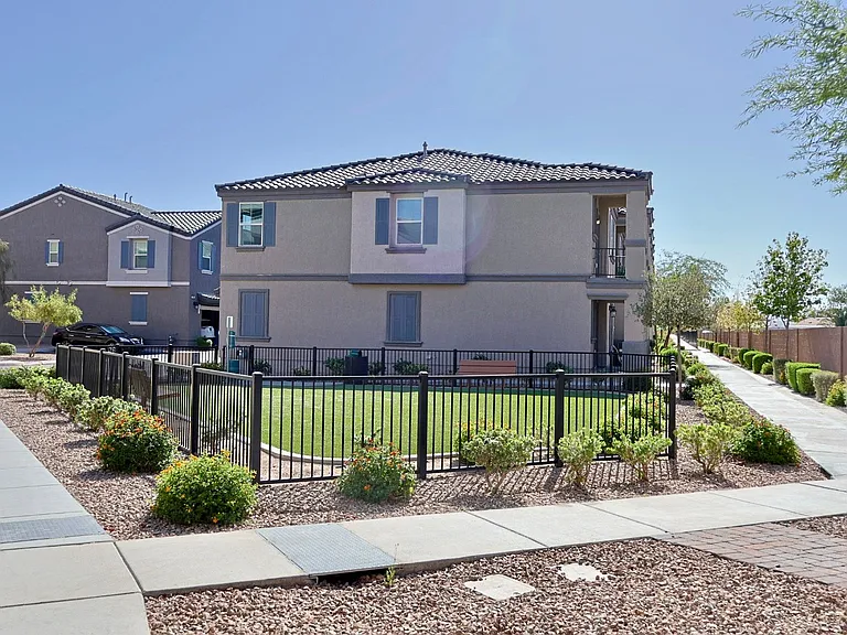 626 Sedum Ave — Photo 34