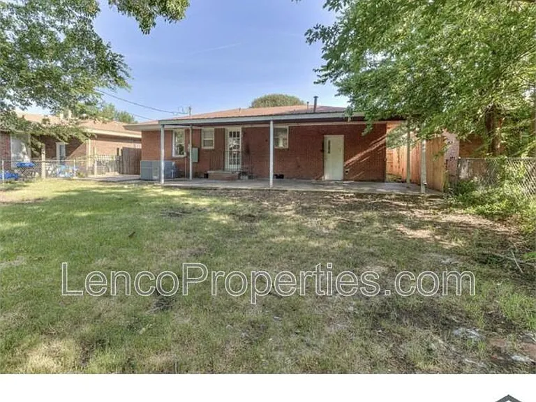 2741 SW Murray Dr — Photo 3