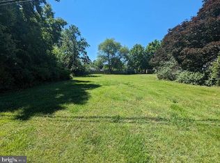 40367 Dockser Dr, Mechanicsville, MD 20659