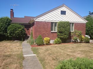 5427 36th Ave SW, Seattle, WA 98126