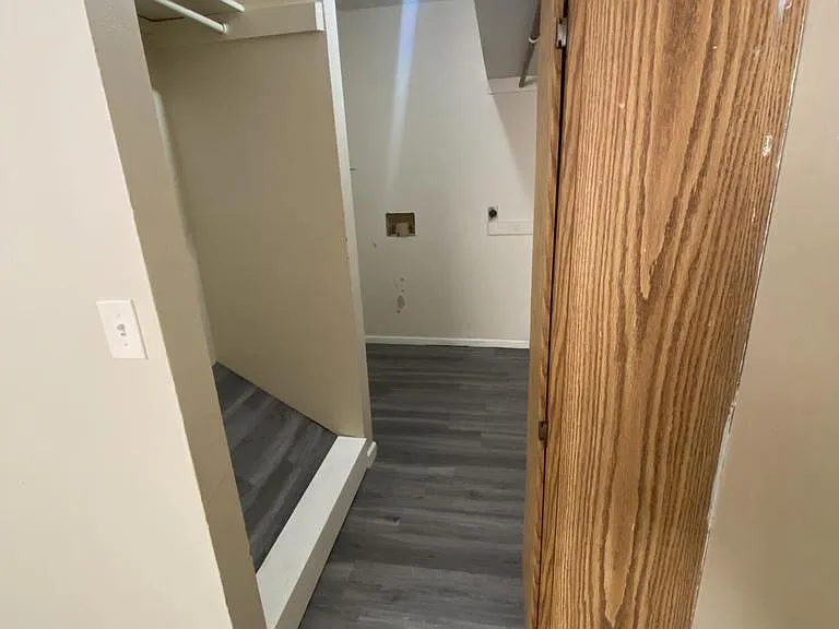 Bedroom Closet
