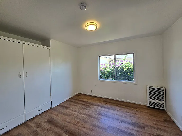 4126 Cumberland Ave — Photo 12