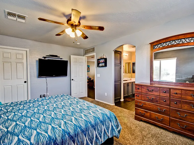 31325 N Shale Dr — Photo 13