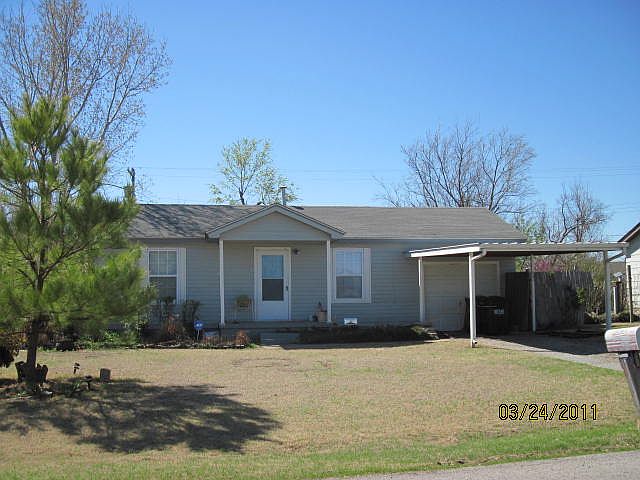 1st image of 4416 SE 37th St