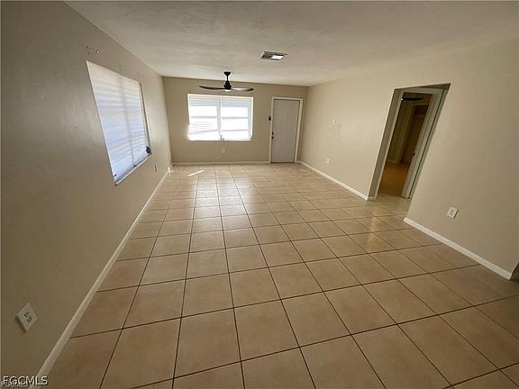 4th image of 610 SE 13th Ct APT A