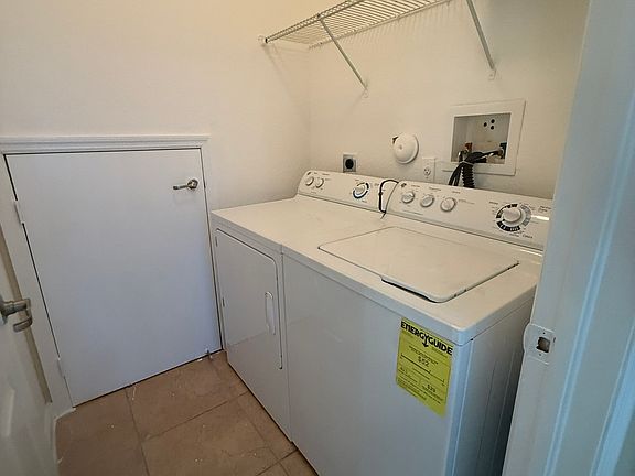 3rd image of 3236 NW 31st Ter