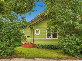 402 TAYLOR STREET, Saskatoon, SK S7M 0C8