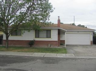 1834 Waring Way, Modesto, CA 95350