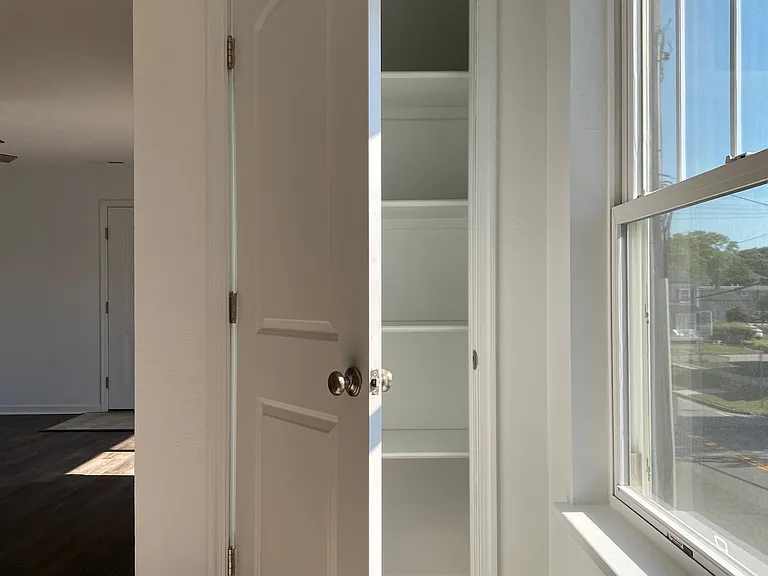 2409 Arctic Ave #202 — Photo 7
