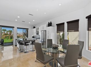 374 Desert Holly Dr, Palm Desert, CA 92211