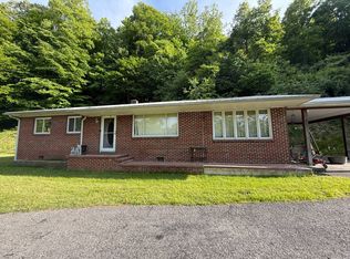 22936 Dickenson Hwy, Haysi, VA 24256